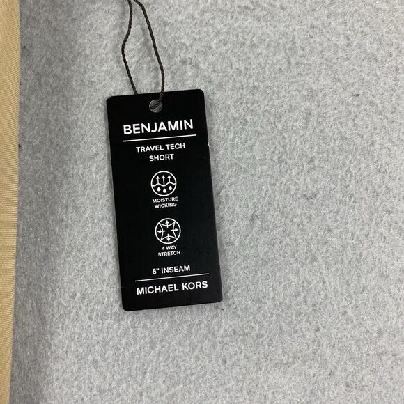 Michael Kors Tech Shorts Mens 28 Beige 8 Inseam Wicking Lightweight Outdoors - Picture 2 of 13